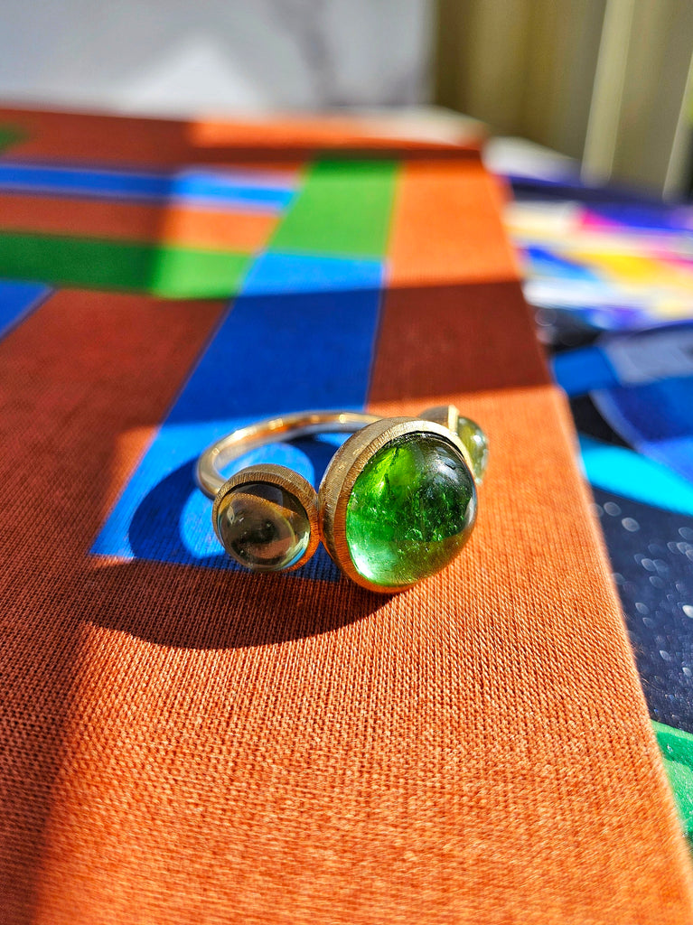 18k Solid Gold Green Tourmaline 3-STONE Cabochon Ring | Resonance Collection | Indulgems