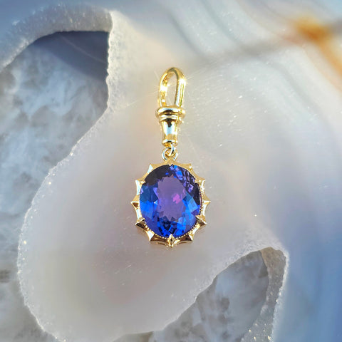14k Yellow Gold 4.5 Carat Tanzanite Aurora Pendant | Indulgems
