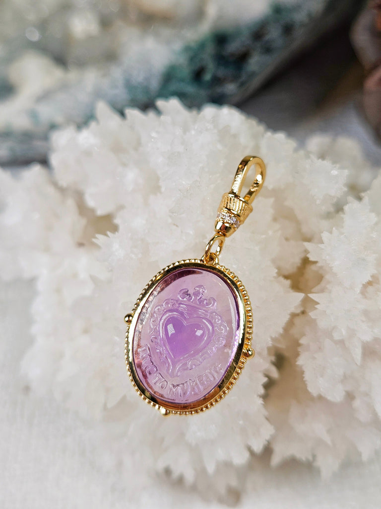 18k Gold Handcarved Amethyst Crown Heart Intaglio Pendant | TRUE TO MY HEART | Indulgems | Designs in Real Gold | Talisman Collection
