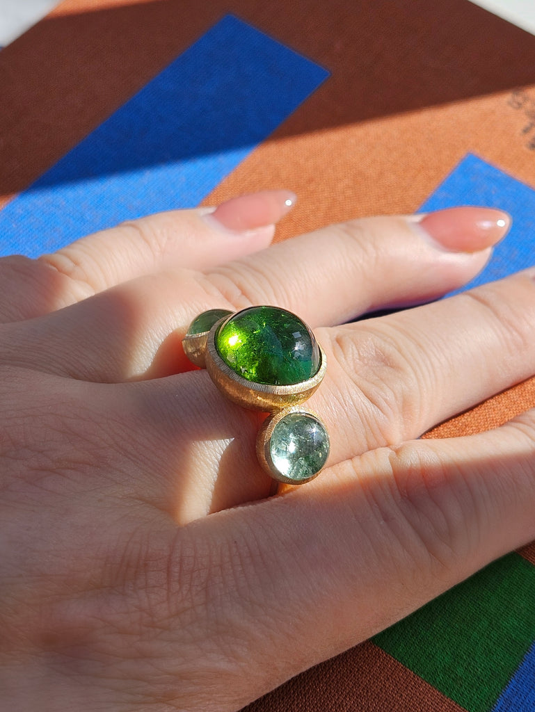 18k Solid Gold Green Tourmaline 3-STONE Cabochon Ring | Resonance Collection | Indulgems