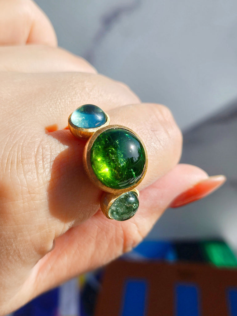 18k Solid Gold Green Tourmaline 3-STONE Cabochon Ring | Resonance Collection | Indulgems