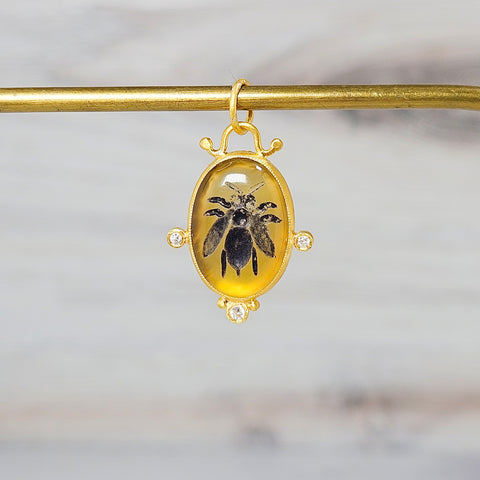 24K Gold Agate Pendant with Diamond - Queen Bee Intaglio