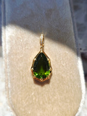 18k Solid Gold Green Tourmaline Gemstone Pendant in Antique-inspired Setting | Indulgems | Designs in Real Gold