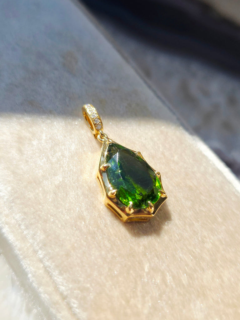 18k Solid Gold Green Tourmaline Gemstone Pendant in Antique-inspired Setting | Indulgems | Designs in Real Gold