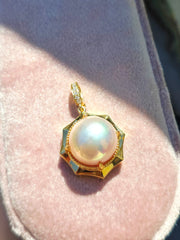 18k Solid Gold Large Freshwater Edison Pearl Pendant | Indulgems