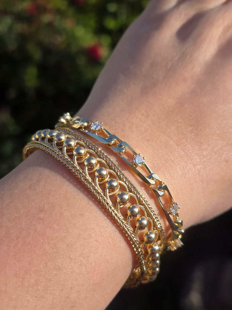 9k Gold UNOEARRE Rare Bracelet 7.75" | Indulgems