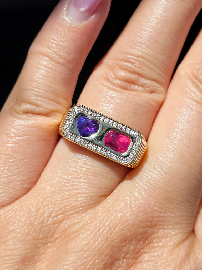 14k Yellow Gold Winza Parti Sapphire Heart & Mahenge Spinel Two Stone Signet Ring Size 10 | Indulgems | Duality