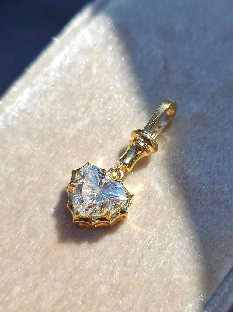 18k Yellow Gold 2 Carat Lab-grown Diamond Solitaire Pendant | Indulgems | Belle Époque Collection