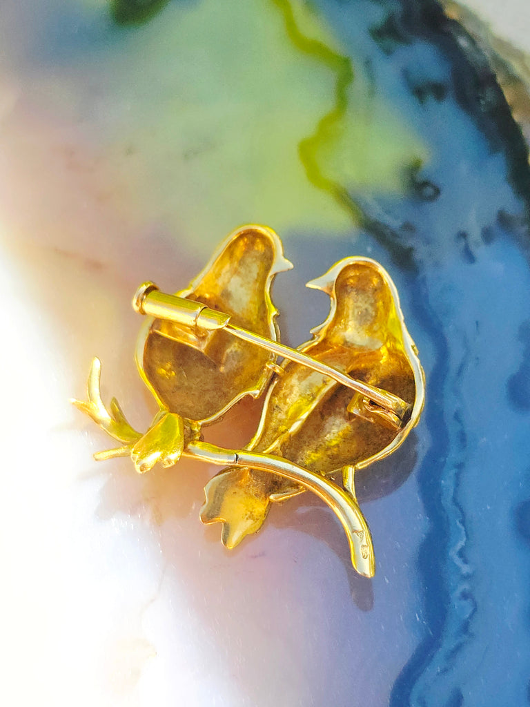 18k Solid Gold Vintage Les Inseparables Lovebirds Brooch | Indulgems