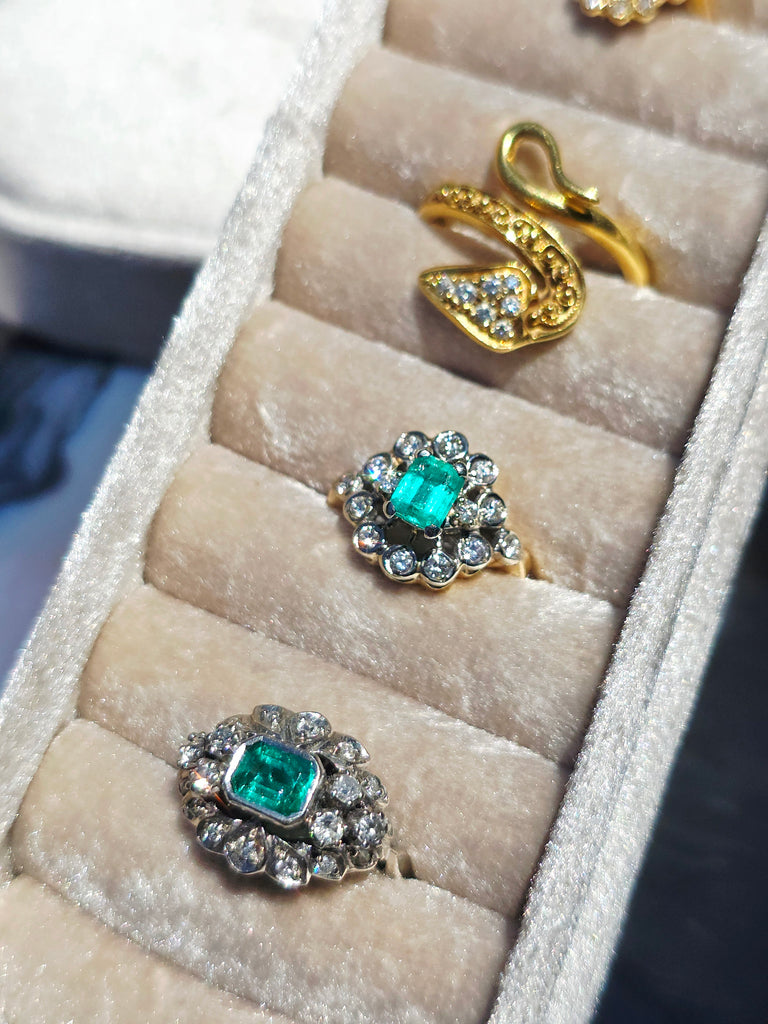14k White Gold Emerald & Diamond Ring sz 8.5 | Indulgems