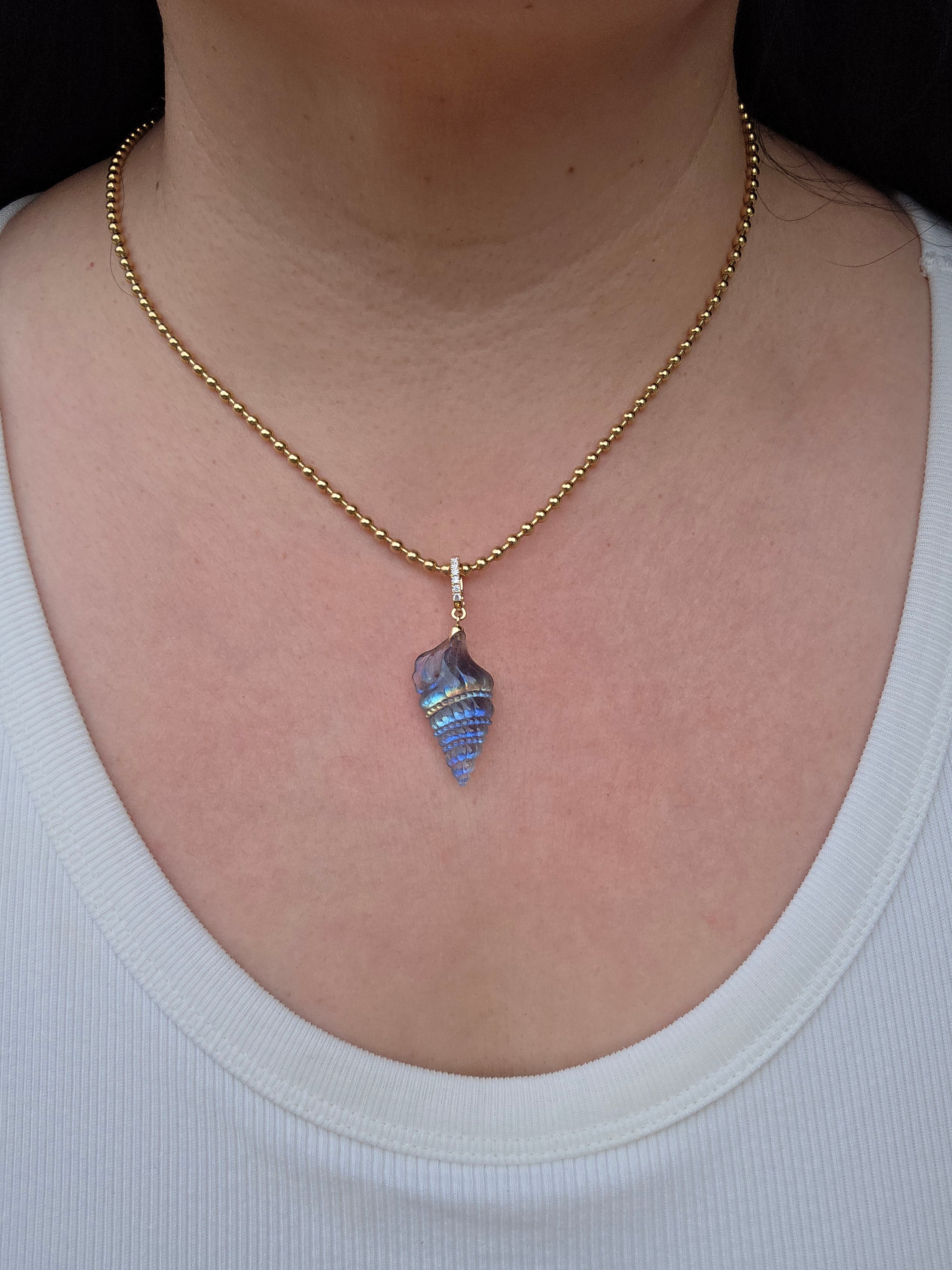 14k Solid Gold Handcarved Labradorite Seashell Pendant | Indulgems