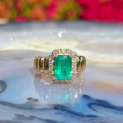 14k Yellow Gold 1.7ct Emerald Ring | Indulgems | Emma