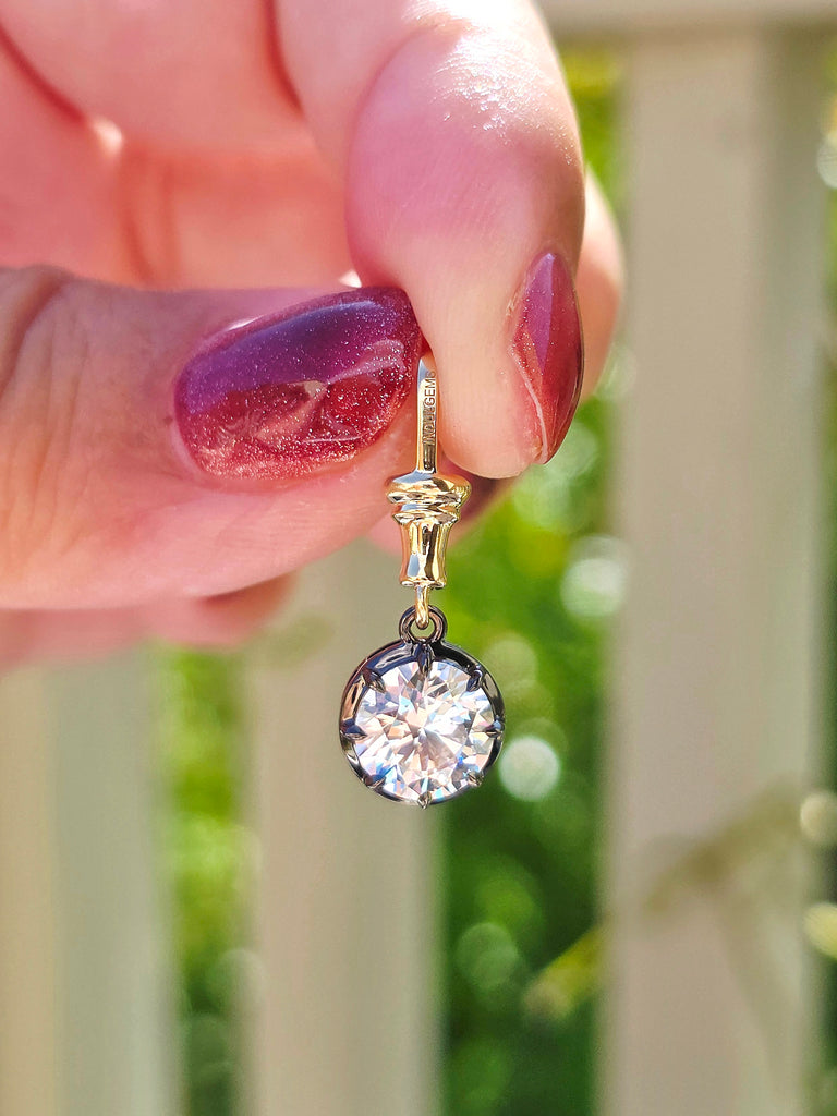 18k Solid Gold 2 Carat Lab-grown Diamond Solitaire Pendant with Black Rhodium Accent | Indulgems | Belle Époque Collection