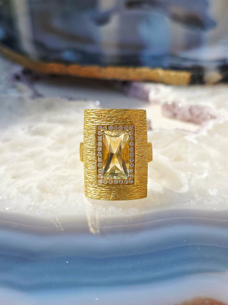 18k Solid Gold Lemon Quartz & Diamond Ring size 8 | Indulgems