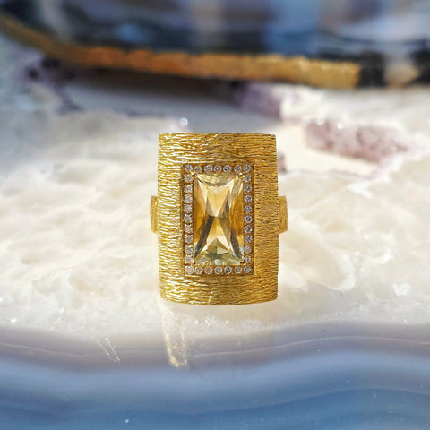 18k Solid Gold Lemon Quartz & Diamond Ring size 8 | Indulgems