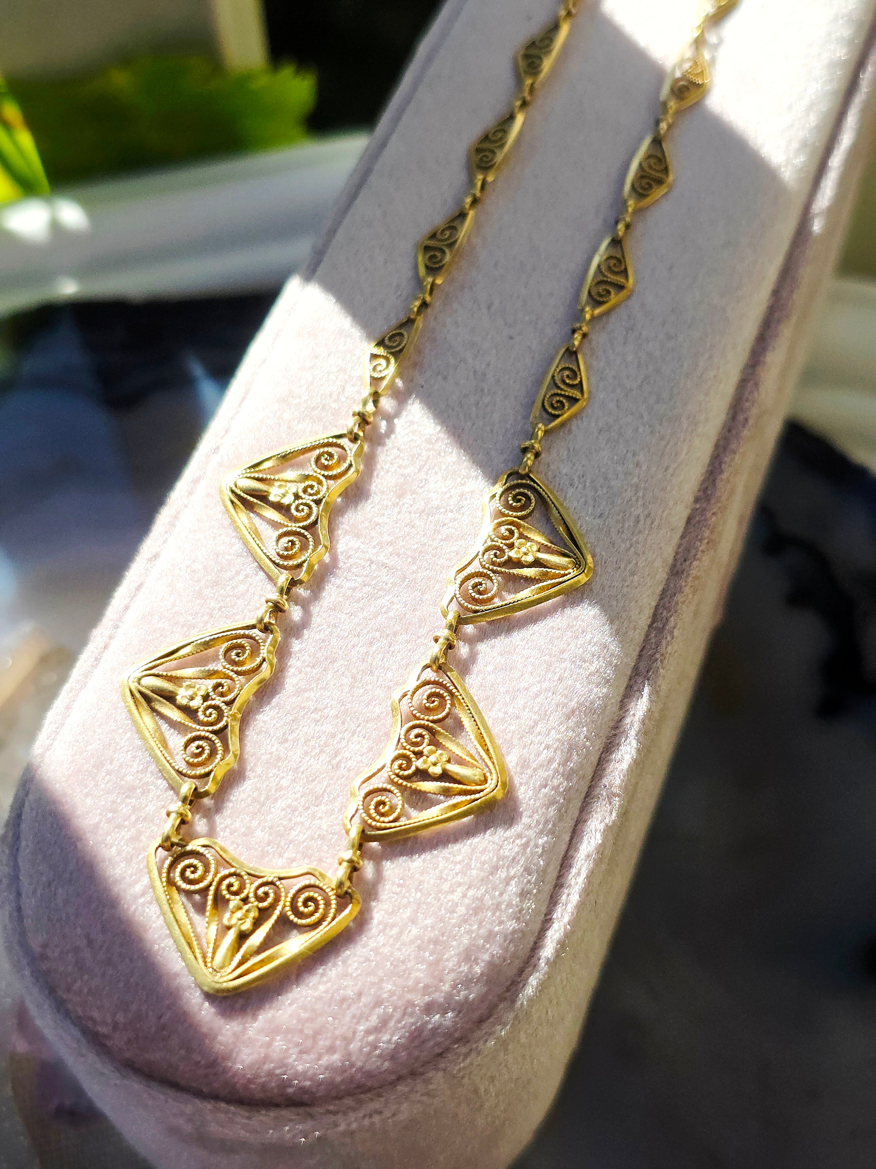 18k Solid Gold Antique French Filigree Necklace | Indulgems