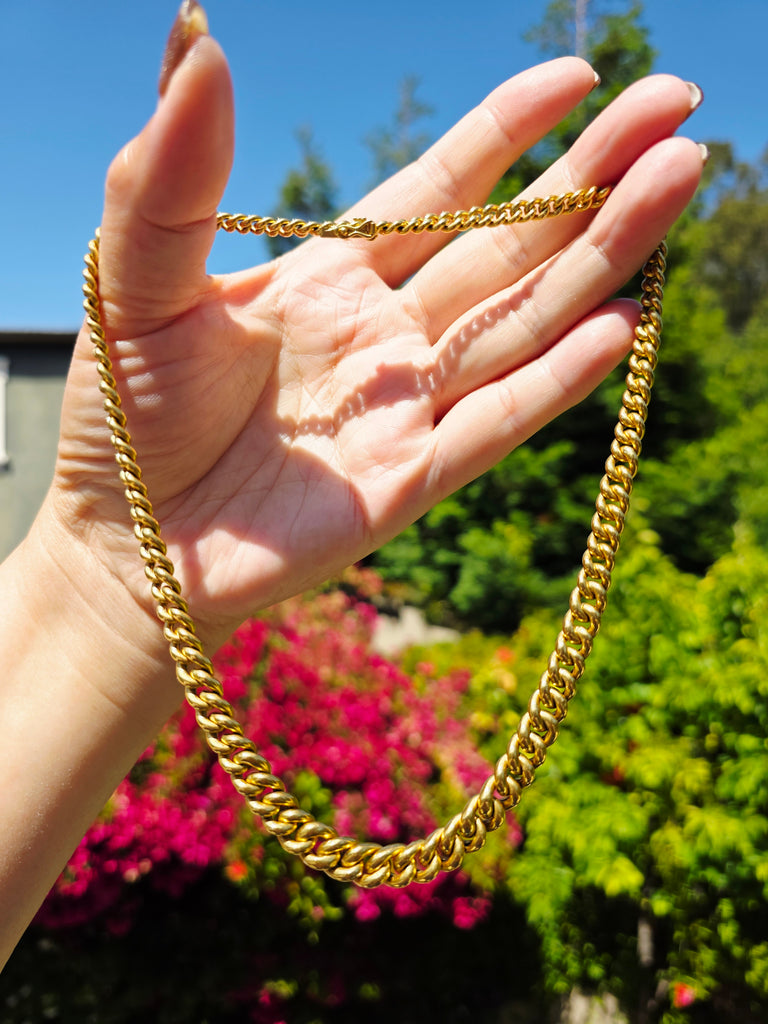 18k Solid Gold Curb Chain Necklace 18" | Indulgems | Vintage Jewelry
