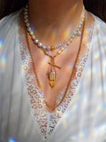 18K Yellow Gold Rainbow Moonstone & Freshwater Pearl Star Cutout Round Bead Gemstone Halfsie Necklace 18"