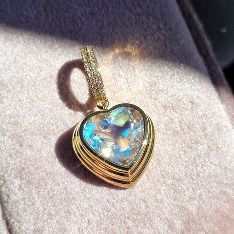 18k Solid Gold Madagascar Rainbow Moonstone Heart Pendant | Indulgems
