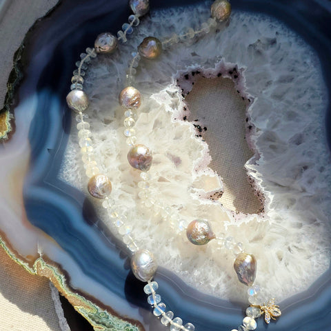 14K Yellow Gold Rainbow Moonstone Freshwater Mermaid Baroque Pearl Diamond Bee Charm Necklace 24"