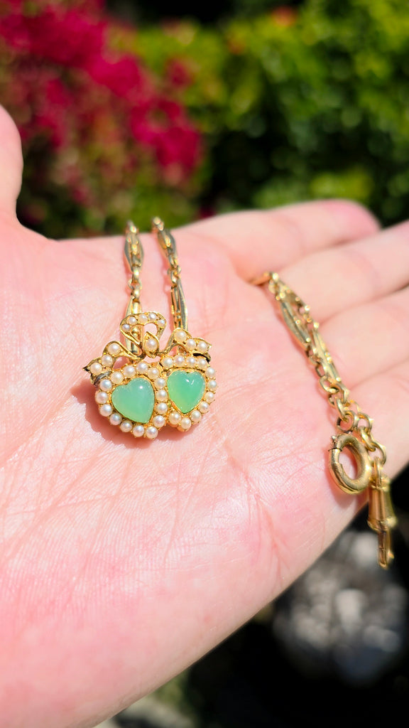 18k Yellow Gold Antique Double Heart Chrysoprase & Pearl Brooch | Indulgems