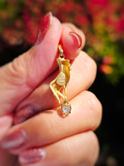 18k Solid Gold Hand Motif Diamond Solitaire Pendant | Indulgems