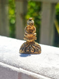 Antique 15K Yellow Gold Seal with intricate Citrine carving | Indulgems