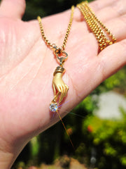 18k Solid Gold Hand Motif Diamond Solitaire Pendant | Indulgems