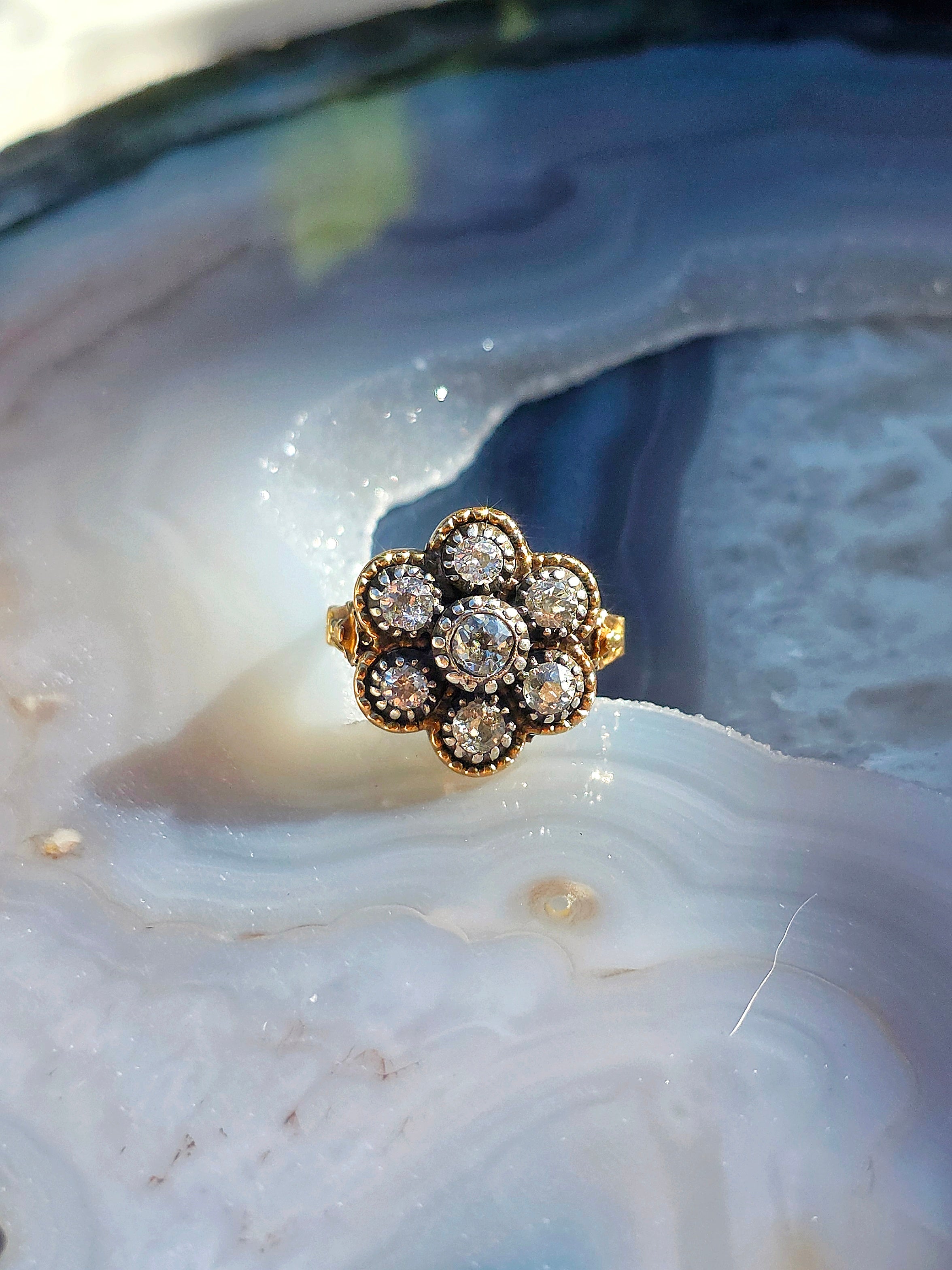 Antique 18k Gold and Silver Daisy Diamond Ring | Indulgems