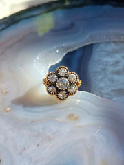 Antique 18k Gold and Silver Daisy Diamond Ring | Indulgems