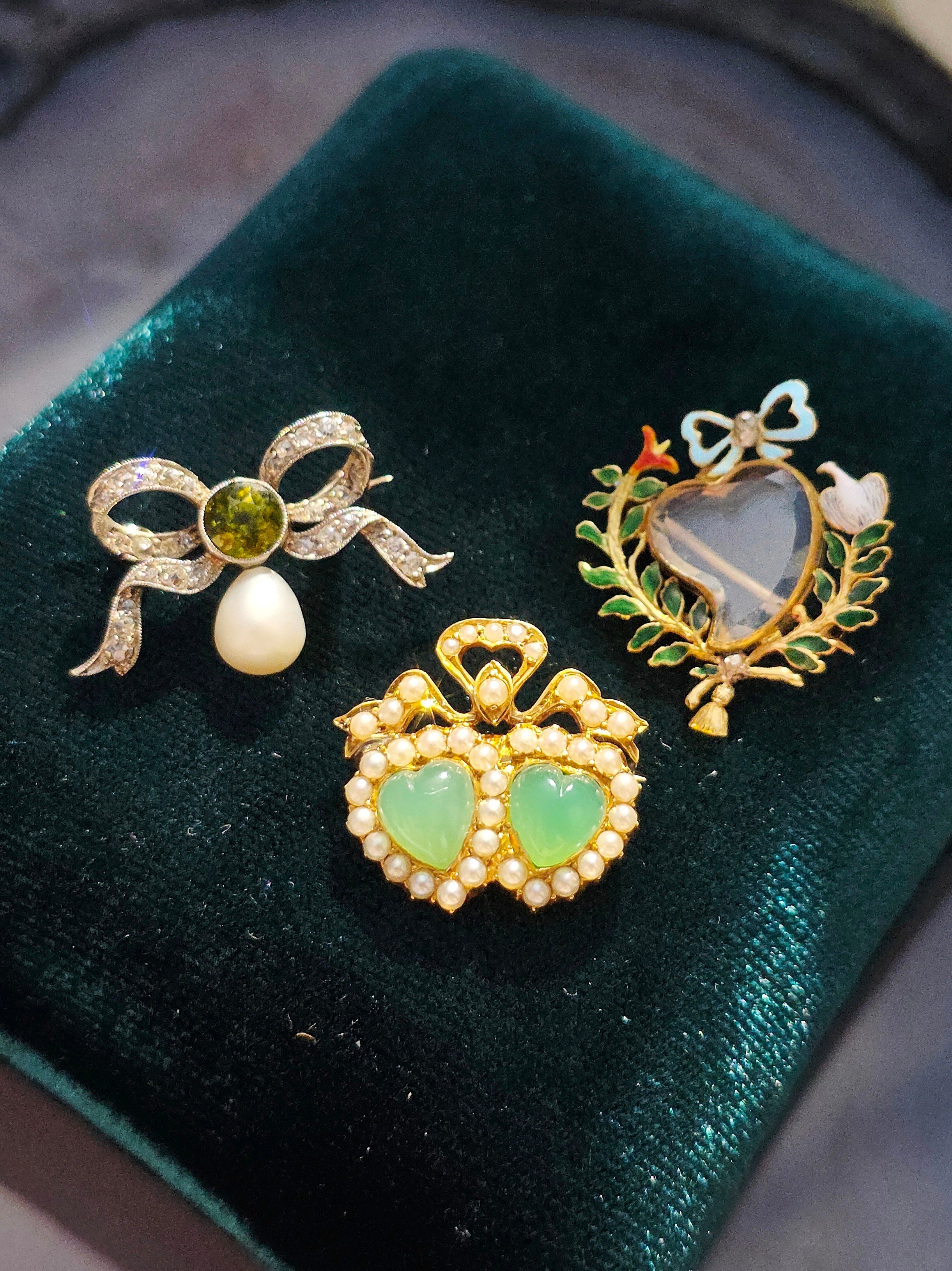 18k Yellow Gold Antique Rock Crystal Locket Brooch with Enameled Leaf Branches, Ribbon Bow & White Dove | Indulgems