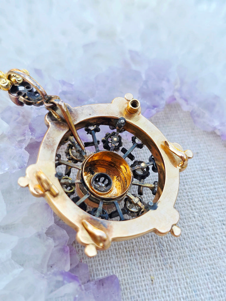 18k Solid Gold & Silver Antique Diamond Pendant | Indulgems
