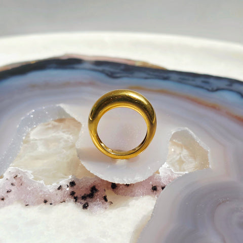 18k Solid Gold Donut Ring Band by Piaget | Indulgems | Antique Vintage Jewelry