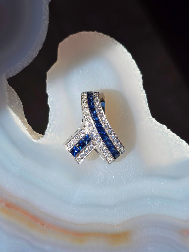 18k White Gold Blue Sapphire & Diamond Vintage Pendant Clip | Indulgems