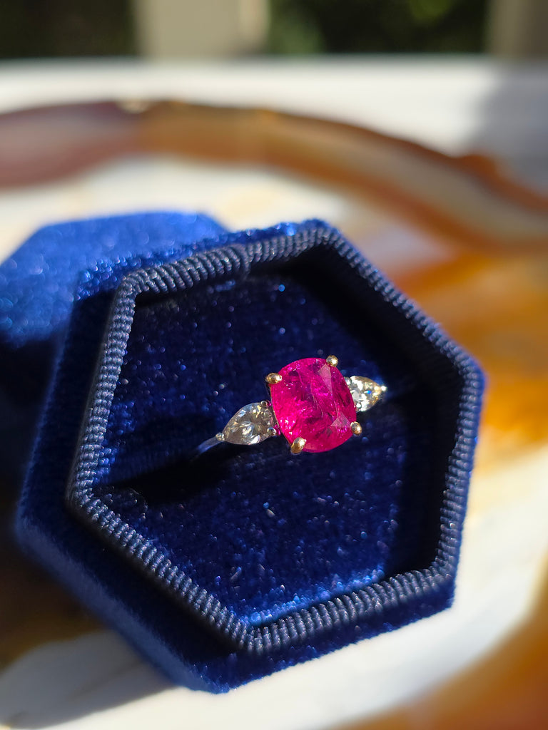 18k Solid Gold No Heat Ruby & Diamond Ring Size 7 | Indulgems