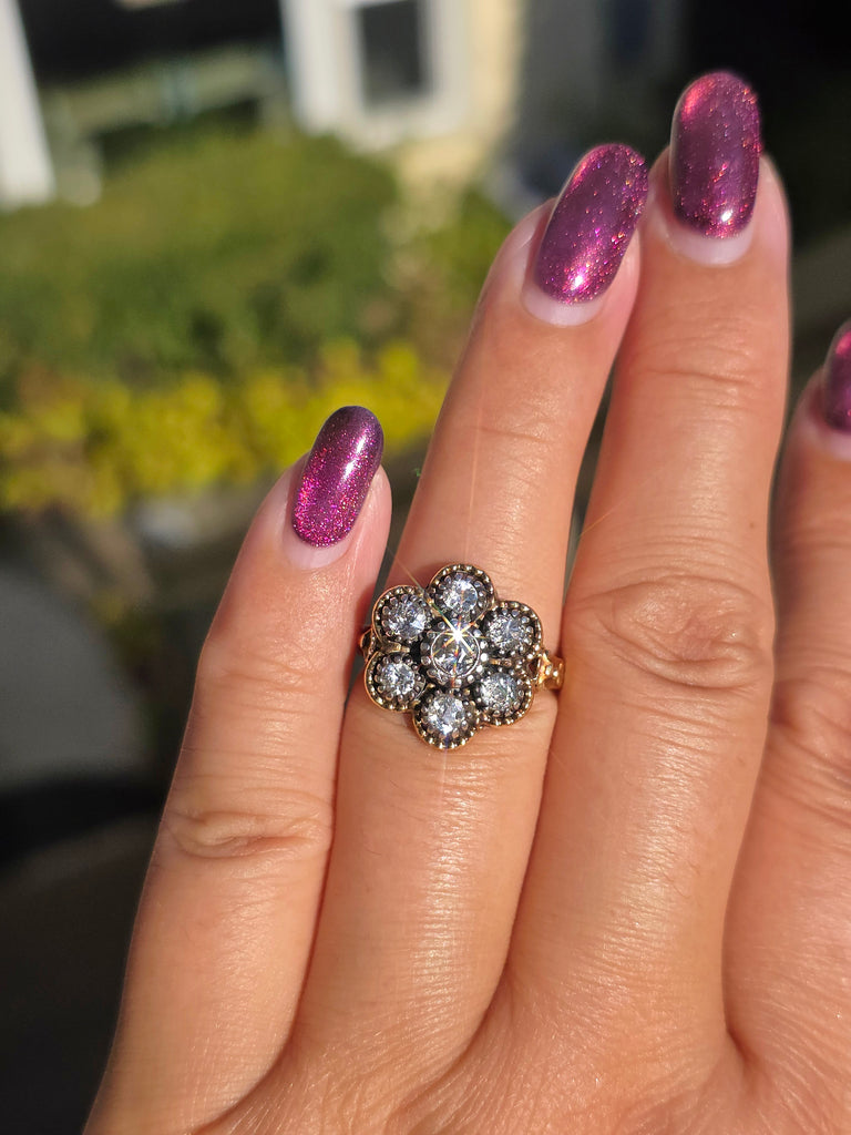 Antique 18k Gold and Silver Daisy Diamond Ring | Indulgems