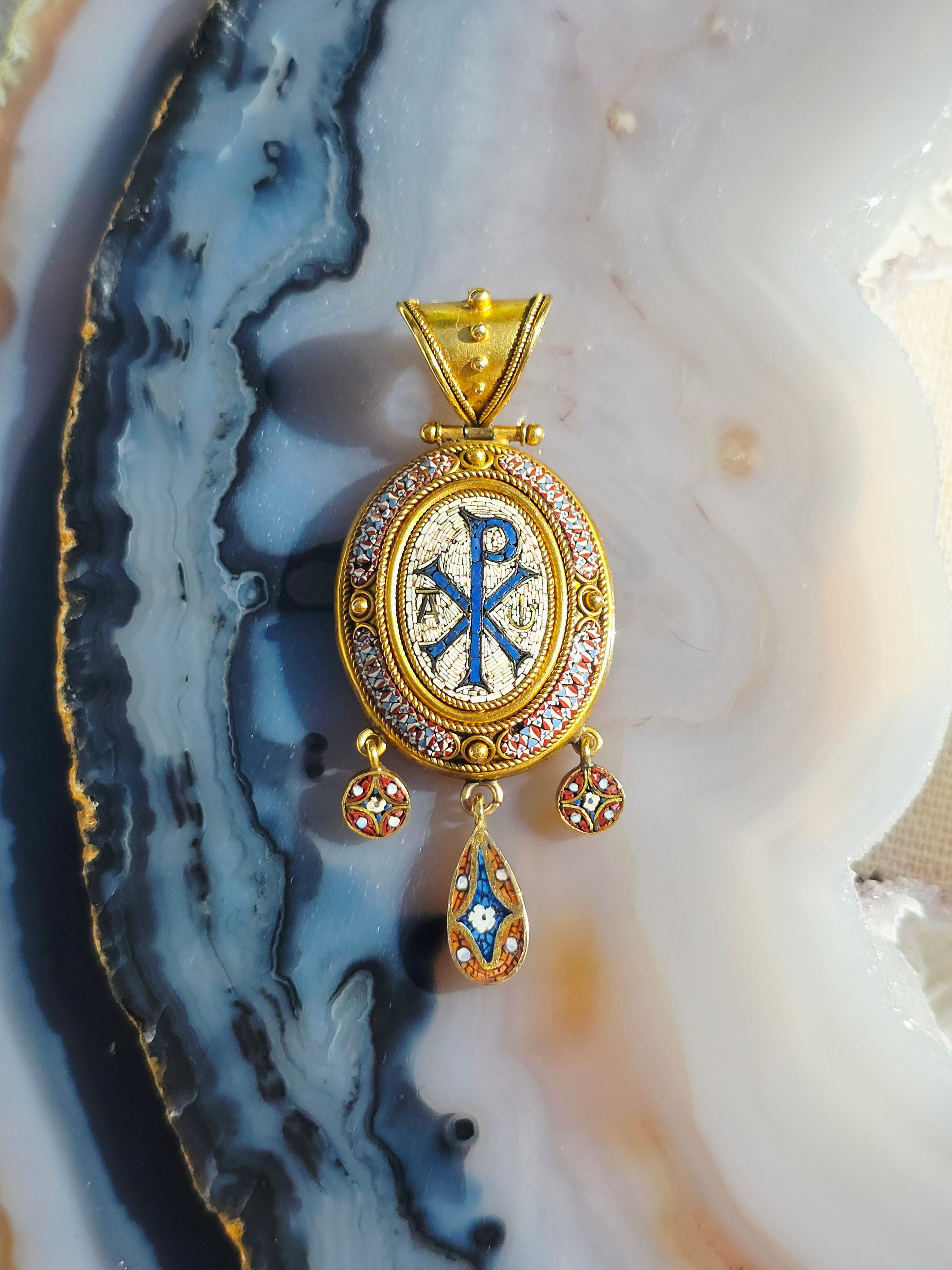 18k Solid Gold Antique Micromosaic Pendant Locket | Indulgems