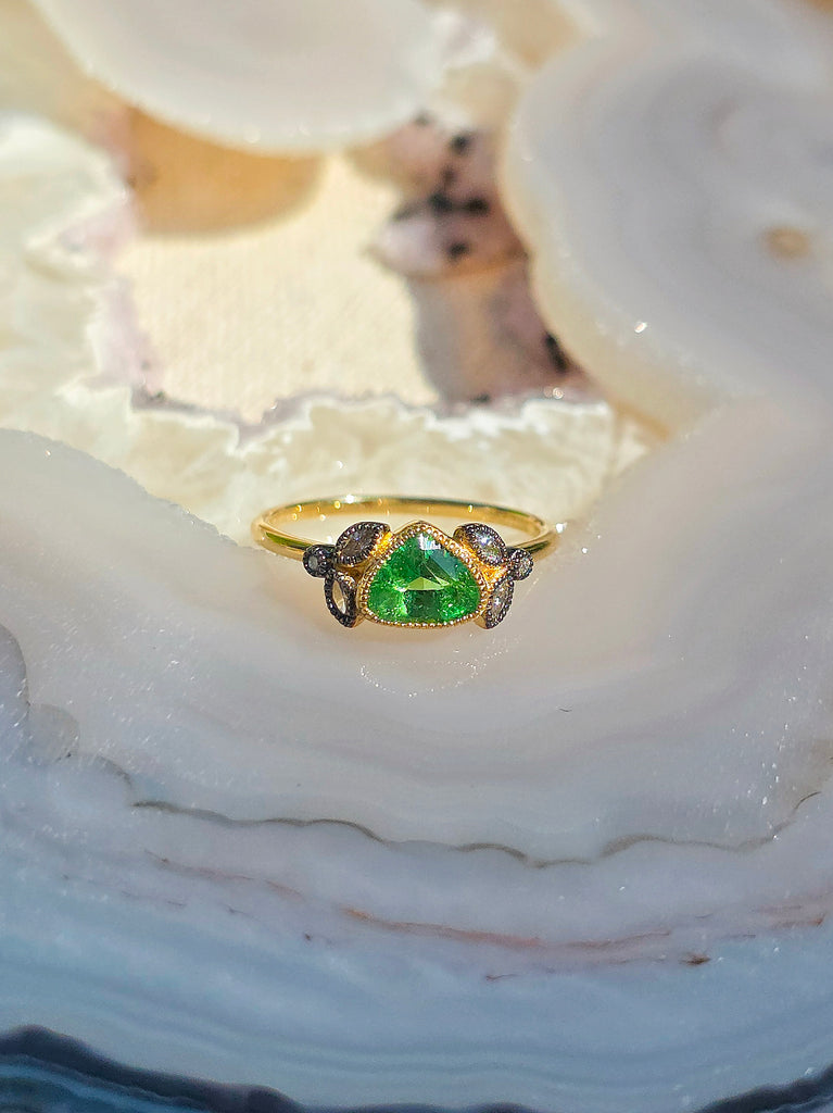 18k Yellow Gold Gemstone Laurel Rings Sz 7 | Indulgems
